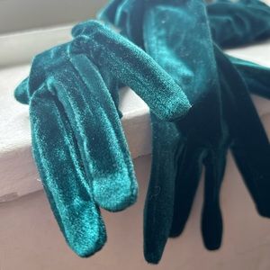 Emerald Green Long Sleeve Glove